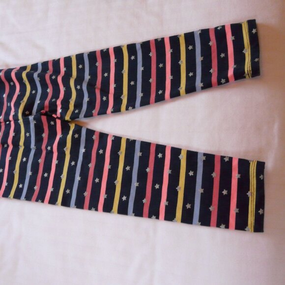 Gap Kids Size 4 stretch pants/ Water Shoes size 1 - Picture 6 of 7